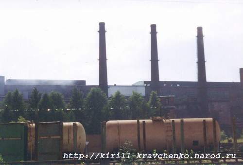 Фото 10. 2004-08-07. Вид на объединение Ижорский завод