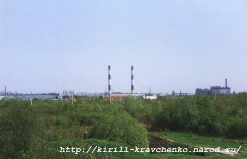 Фото 06. 2005-05-24. Вид на трубы котельной в Предпортовой