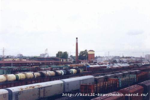 Фото 02. 2005-06-29. Вид на сортировочную и ТЧ-7 с автомобильного путепровода