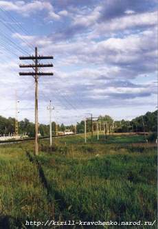 Фото 74. Столбы ж.д.связи на железной дороге
